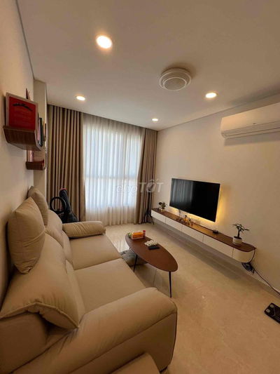 Cho thuê chung cư The golden star 2pn 2wc full nội thất đẹp