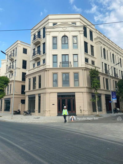 Bán căn áp góc TN6 - 75m2 - 25 tỷ bao phí - giá tốt nhất khu thiên nga