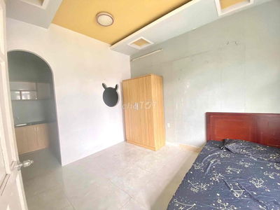 1 phòng ngủ bancol mới -gần sân bay-full nội thất-phường 13,tân bình