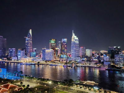 Bán nhanh căn 2PN siêu phẩm đáng mua nhất Opera hiện tại, lầu trung view pháo hoa