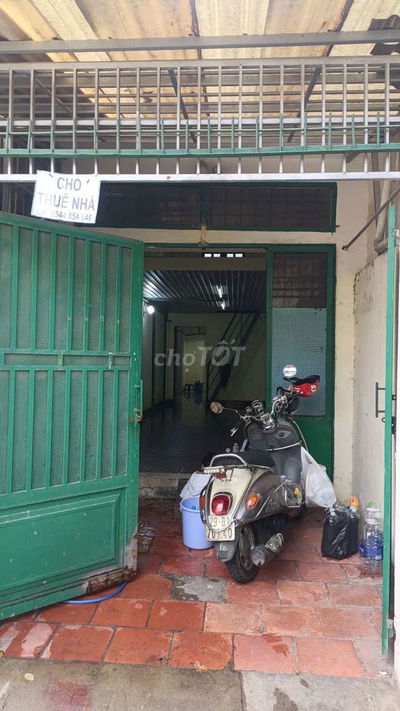 Nhà 52m Hậu Giang, Tân Bình, gần sân bay TSN