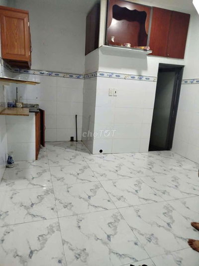 Cho thuê nhà Nguyên Căn Âu Cơ  Tân Phú 14m2,3 Tầng, 3PN Chỉ 6000000