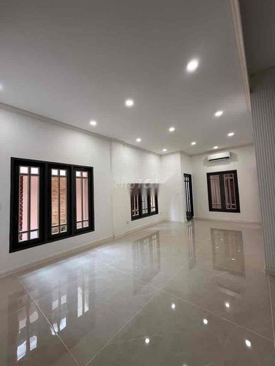 KHU BIỆT THƯ SANG TRỌNG NGUYỄN TRỌNG TUYỂN, 3TẦNG