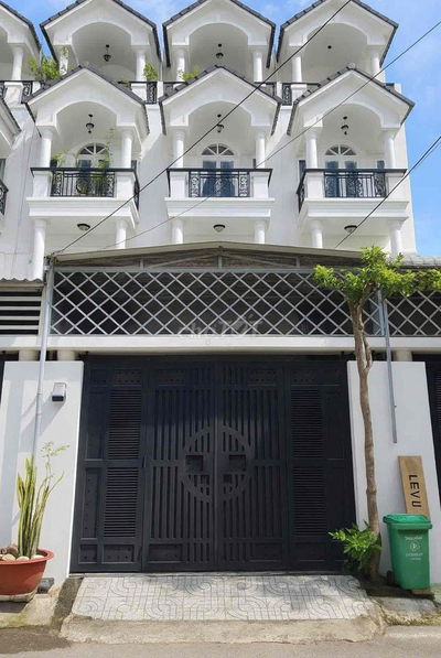 Bán nhà sổ hồng riêng hà huy giáp thạnh lộc quận 12