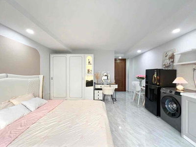 Căn hộ full nội thất máy giặt riêng ngay chợ Bà Chiểu gần Q1