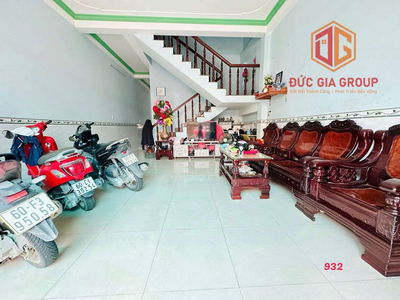 Bán nhà 1 trệt 1 lầu khu dân cư Tân Phong sau lưng Bệnh Viện Tâm Thần