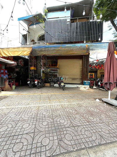 Mặt bằng quán ăn MT đường Rạch Bùng Binh, Quận 3 (vỉa hè rộng)