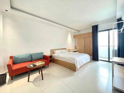 Studio đầy đủ nội thất có bancol