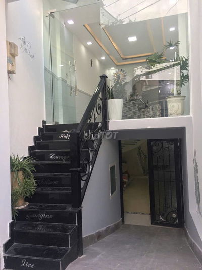 Nhà mặt tiền - 4 tầng có hầm phường Đức Nhuận - Hiếm phẩm đích thực
