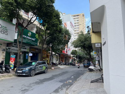 Cho thuê biệt thự đường số 11 khu Miếu Nổi