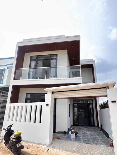 Bán Liền Căn Biệt Thự Full Thổ cư 600Tr Gần Cổng Sau Sân Bay