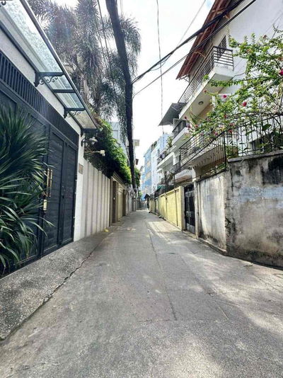 PHAN TÂY HỒ P7 PHÚ NHUẬN -DT 45m3- 3 TẦNG 3 pn - giá 5,9 tỷ