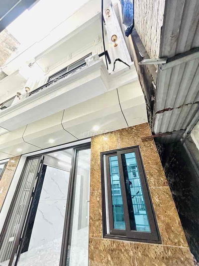 bán nhà trung tâm hai bà trưng 37m 5 tầng 7 tỷ