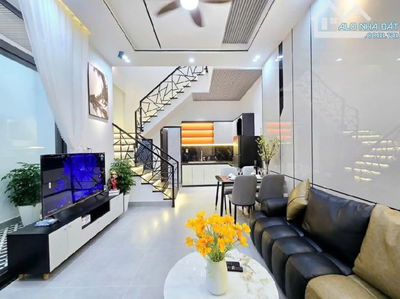 Nhà 2 Tầng Lý Thái Tổ , Thạch Gián , Thanh Khê , Đà Nẵng .  M