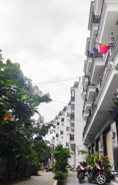 NHÀ 4 TẦNG CAO CẤP STAR HILLS – GẦN PICITY – ĐƯỜNG 5M THÔNG – 5.9 TỶ