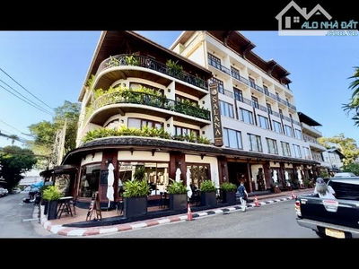 BÁN TOÀ BOUTIQUE HOTEL SÁT BIỂN MỸ KHÊ – GÓC 2 MẶT TIỀN, 17 PHÒNG, 3 TỶ/ NĂM – NHỈNH 70 TỶ