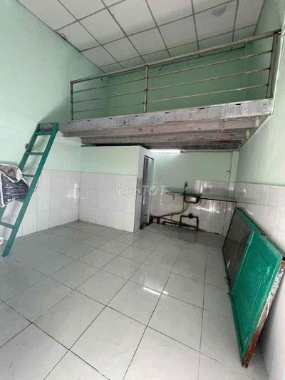 Cần cho thuê phòng trọ có gác