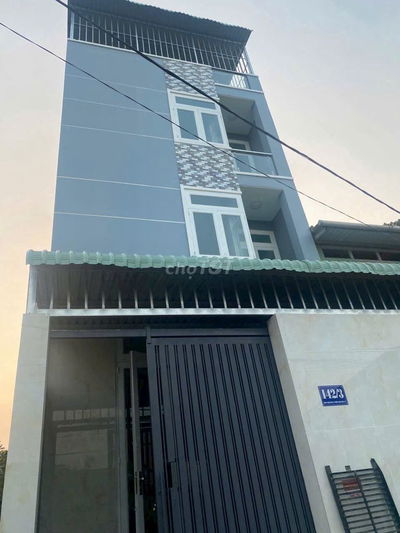 NHÀ SHR RẺ NHẤT QUẬN 12, ĐÚC TRỆT BA LẦU, SÂN THƯỢNG