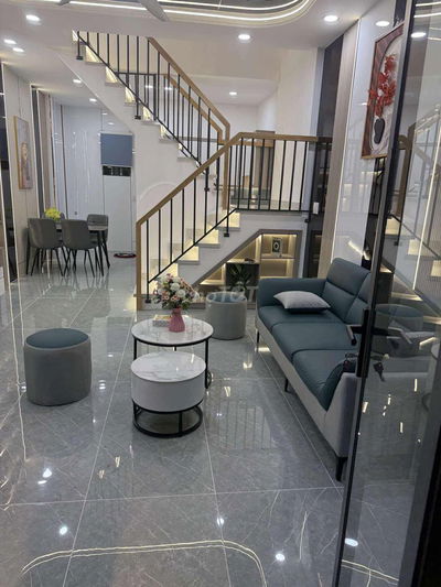 🌿NHÀ ĐẸP HXH GẦN CÔNG VIÊN LÀNG HOA,GÒ VẤP,DT 42m2,4 TẦNG GIÁ 5.75 TỶ🏡