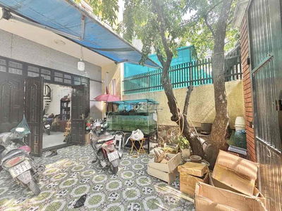 NGAY KHU CITYLAND - LOTTEMART NHÀ 4 TẦNG 140M2 5,5x25 HXH  p10 GV
