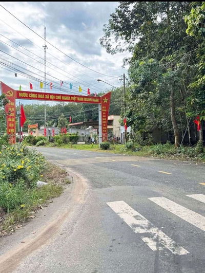 Cần bán miếng thổ cư 1 sẹc DH508  ngay TTHC Phước Thành, TPHCM