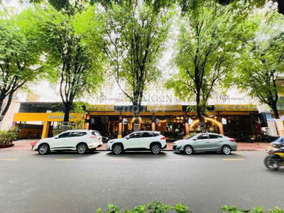 Cho thuê nhà GÓC 2MT số 37 - 37A đường Nguyễn Trung Trực, Quận 1