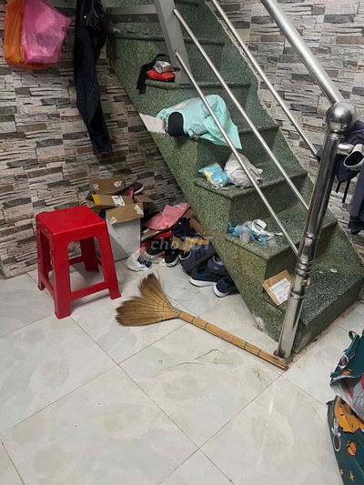 cho 1 nam ở ghép