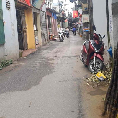 Nhà lô góc ô tô đỗ cửa 2 tầng 50m2 tại Yên nghĩa Hà Nội giá 4 tỷ 690