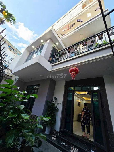 ĐA SỸ HÀ ĐÔNG 102M2 4 TẦNG 5PN FULLNỘI NỘI THẤT