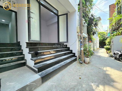 Mặt bằng Kiot Kinh doanh kết hợp ở lại , Giá rẻ trống sẵn