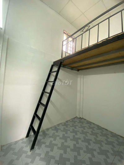 Phòng có gác ngay Nguyễn Văn Công_ sát Đại học Gia Định, Gò Vấp