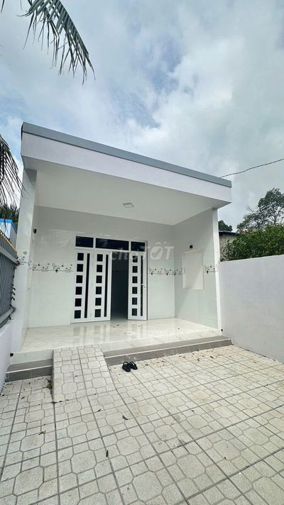 Ngộp cần ra gấp căn nhà đường Hồ Văn Tắng - Củ Chi, 120m2, 725Tr, Shr