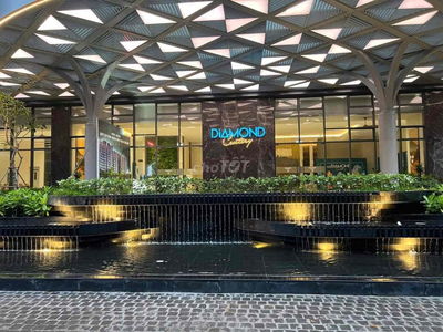 Cho thuê 100m2 căn hộ Centery bao ô xe + phí quản lý