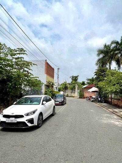 BÁN NỀN ĐẤT MT HẺM 45 TRƯỜNG LƯU 4,35 TỶ/90M2 NGANG 6M