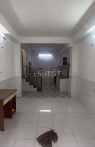NHỈNH 4 TỶ-CĂN GÓC TRUNG TÂM TÂN PHÚ-HXH QUAY ĐẦU-32M2