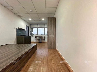 Căn hộ cho thuê cửa sổ thoáng đường Nguyễn Trãi quận 1