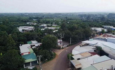 Bán 140m2 thổ cư sổ riêng gần KCN Suối Tre,đường bê tông ô tô thông
