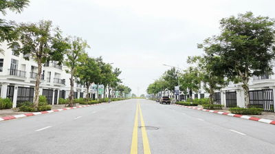 Ra hàng biệt thự đơn lập mặt đường 24m nối VĐ và view công viên dãy BT*-06 và BT*-07 HUD Mê Linh