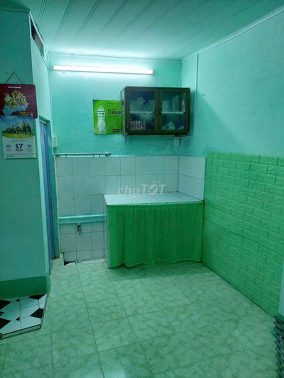 Hàng Hiếm - Nhà Hẻm CMT8, Quận 3 chỉ nhỉnh 2 tỷ