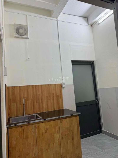 Cho thuê phòng trọ giá sinh viên, sạch đẹp, đủ đồ, ở Bình Thạnh