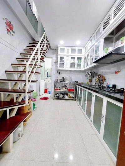 🔥 HXH TRÁNH PHÚ NHUẬN – NGAY LÊ VĂN SỸ, HUỲNH VĂN BÁNH 🏡 Diện tích: 42
