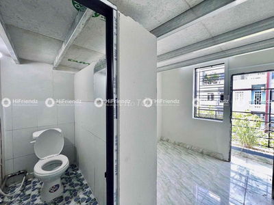 PHÒNG BAN CÔNG SIÊU THOÁNG GẦN ĐH VĂN HIẾN NGAY NGÃ TƯ 4 XÃ GIÁ RẺ