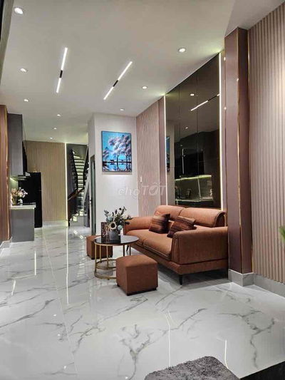 NHÀ GÒ VẤP (ĐS.8) GẦN TRƯỜNG THCS NGUYỄN DU. 2 TẦNG, CHỈ NHỈNH 3x TỶ