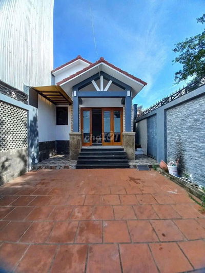 Cần cho thuê vị trí kinh doanh Nguyễn Xuân Hữu, gần cầu Cẩm Lệ