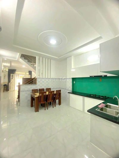 4x15m Sân để xe💥Full Nội Thất Máy Lạnh💥Đường số 8 Phường 11 Gò Vấp