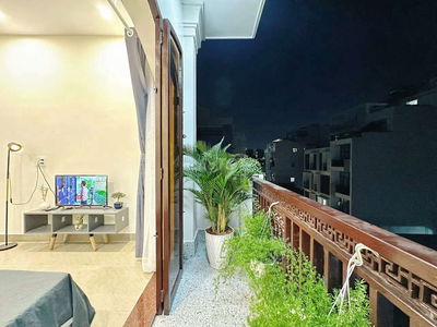 1PN BAN CON MÁT MẺ. VIEW CỰC CHILL NGỦ CŨNG NGẮM CẢNH HÀNG XANH 5 PHÚT