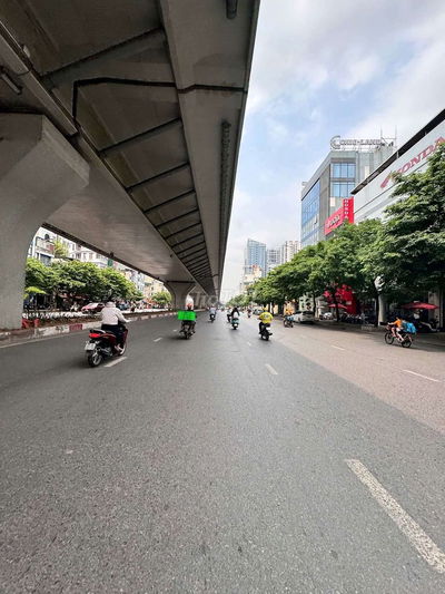 Tôi Bán Nhà Phố KIM NGƯU MINH KHAI 5T Nhà Mới Thang Máy ÔTÔ Kinh Doanh