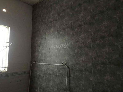 Nhà nguyên căn có 4pn,phòng 12m2,bao điện nước,ưu tiiên nữ,nhà vệ sinh