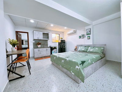 Căn hộ Studio cửa sổ lớn máy giặt riêng sát CV Lê Thị Riêng, Quận 10