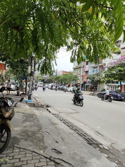 Cho thuê lâu dài giá rẻ mặt phố Yên Phụ 115m,tầng 2,mặ t 6m,30 tr/th.